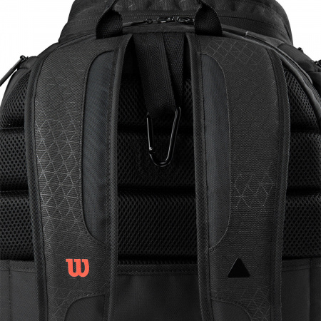 Рюкзак Wilson CLASH V3 Black/Infrared