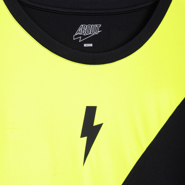 Футболка мужская About Tech Kick Black/Fluo Yellow